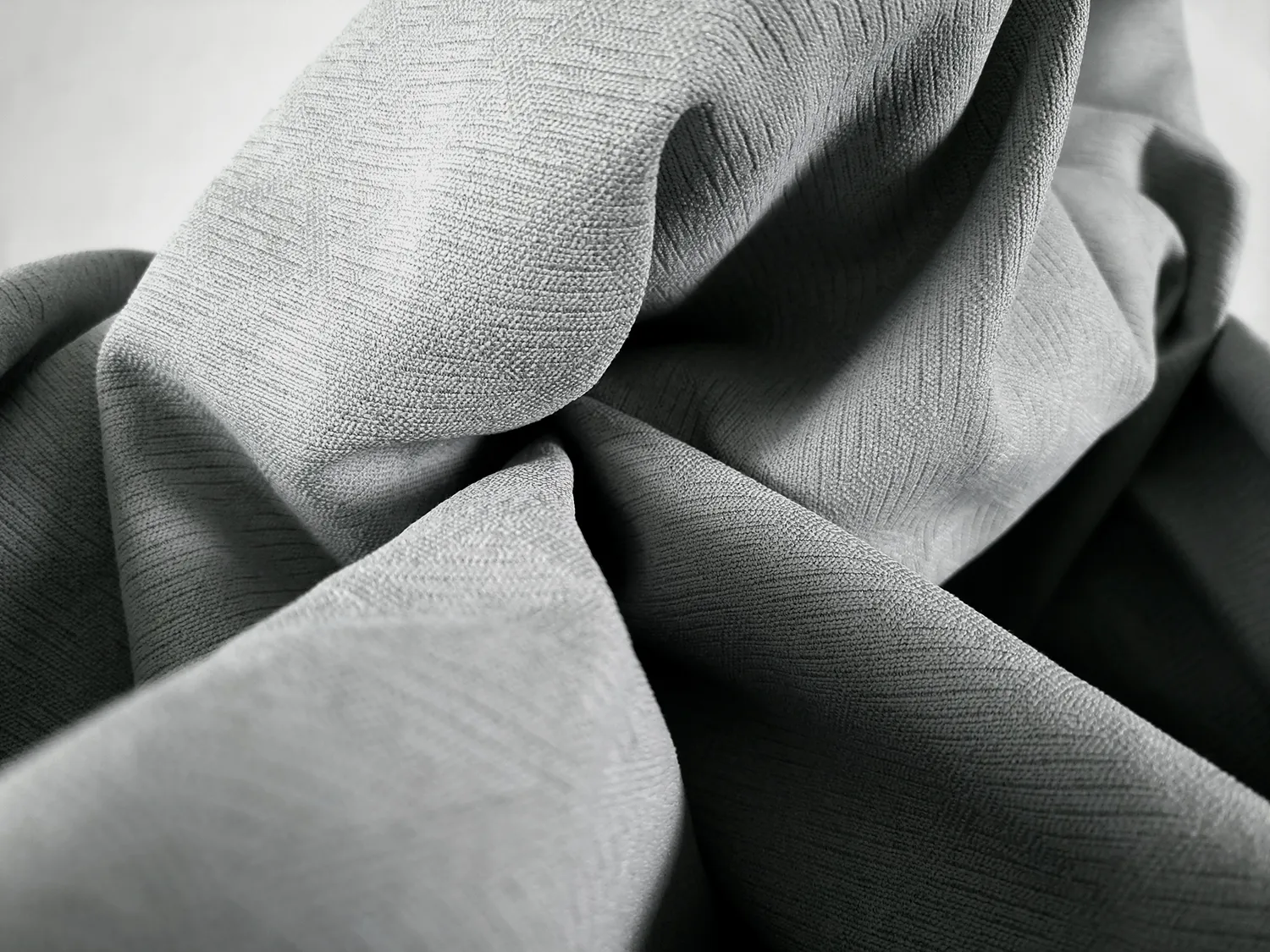 Záclony - Záclona blackout Isolde (strieborná)