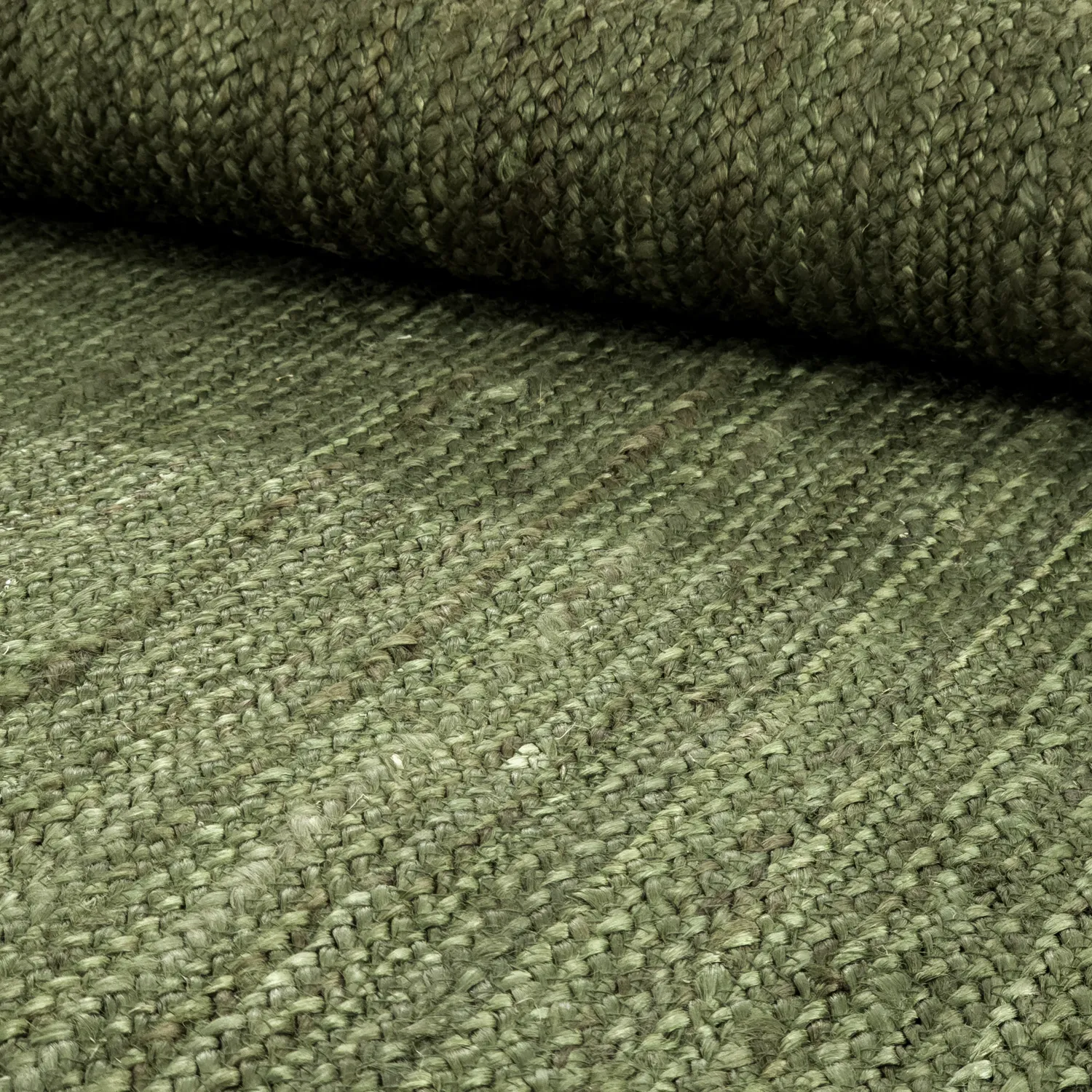 Jutový koberec - Amasia (vojenská zelená)