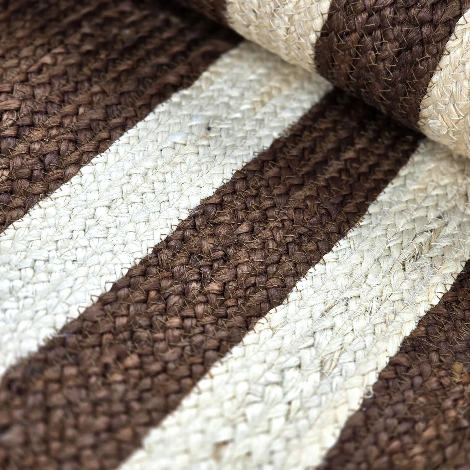 Jutematta - Jessore (brun/vit)