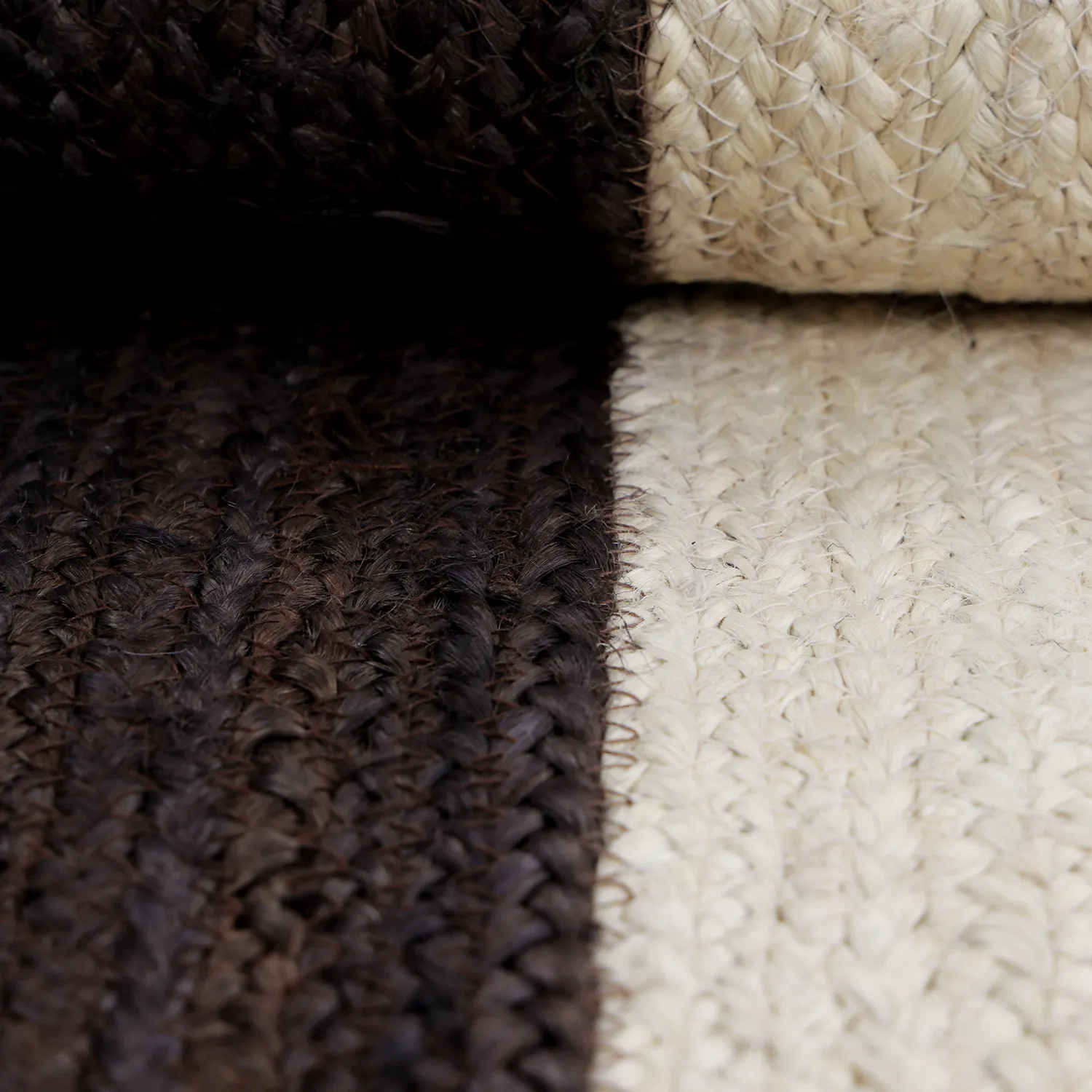 Jutematta - Senaki (mörk taupe/vit)