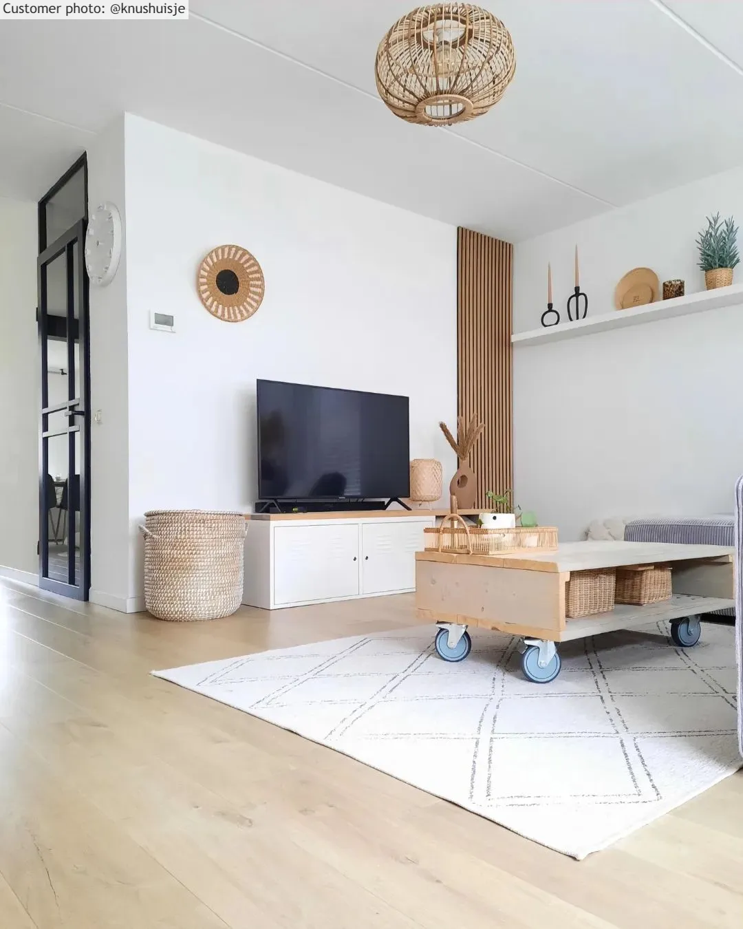 Koberec pre interiér a exteriér - Brussels Diamond (biely)