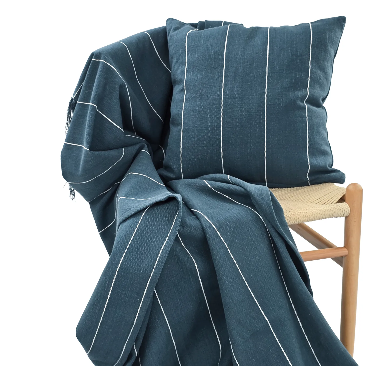 Puzdro na vankúš - Martina Stripe (modrá/biela)