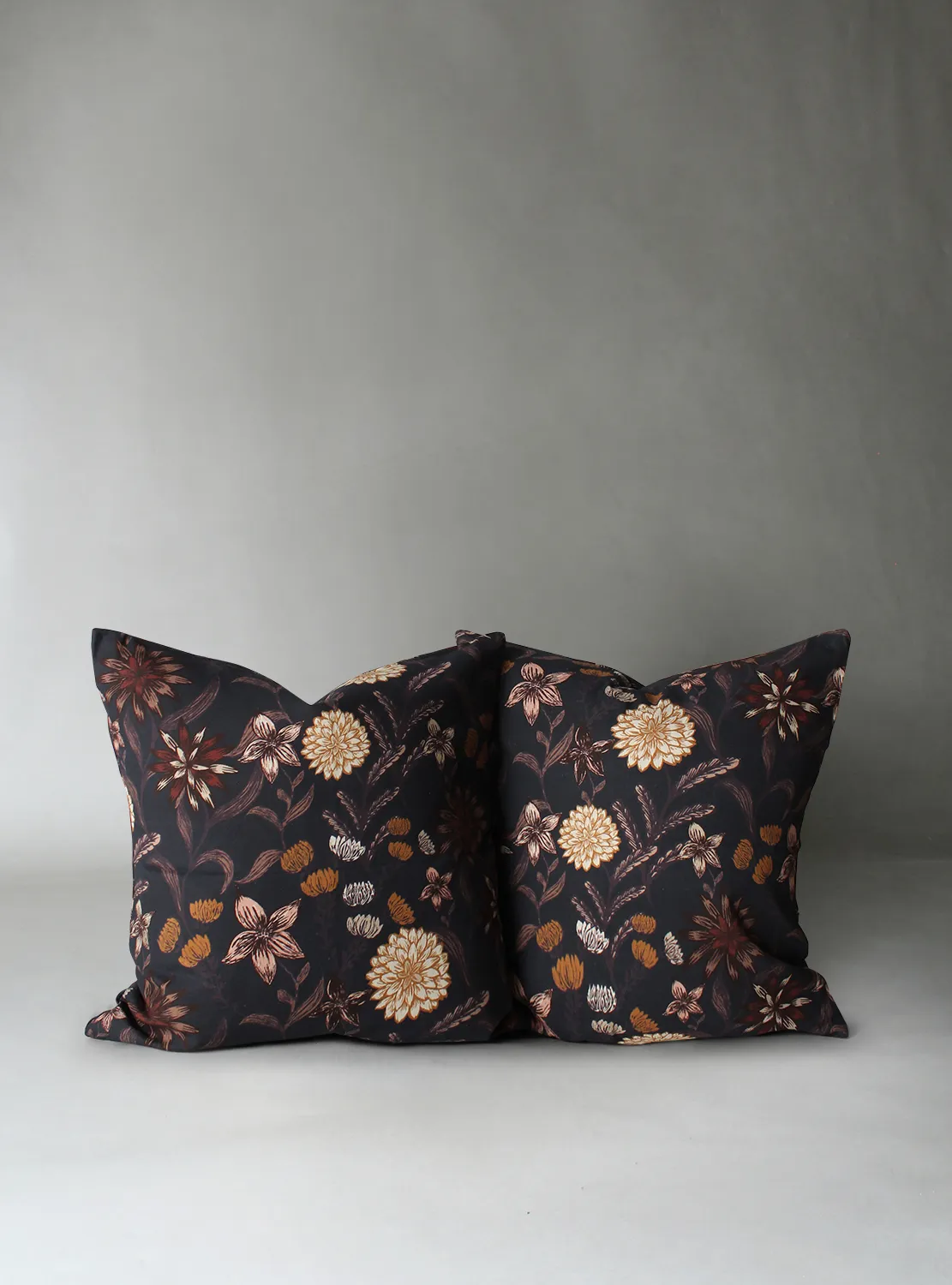 Obal na vankúš 2-pack Lotten (tmavošedá)