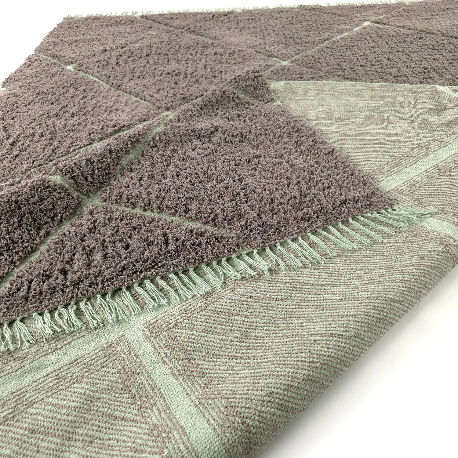 Koberce s dlhým vlasom - Bellevue Natural Cotton Shaggy (taupe/zelená)
