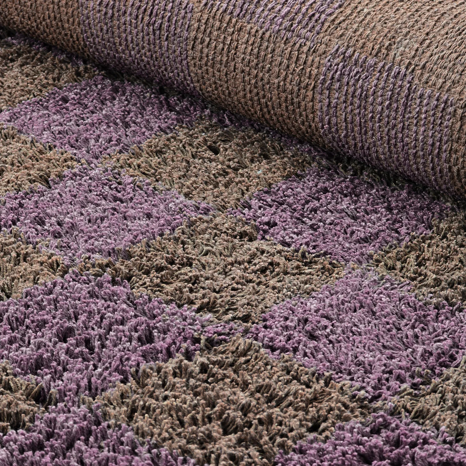 Koberce s dlhým vlasom - Elsey Natural Cotton Shaggy (hnedá/fialová)