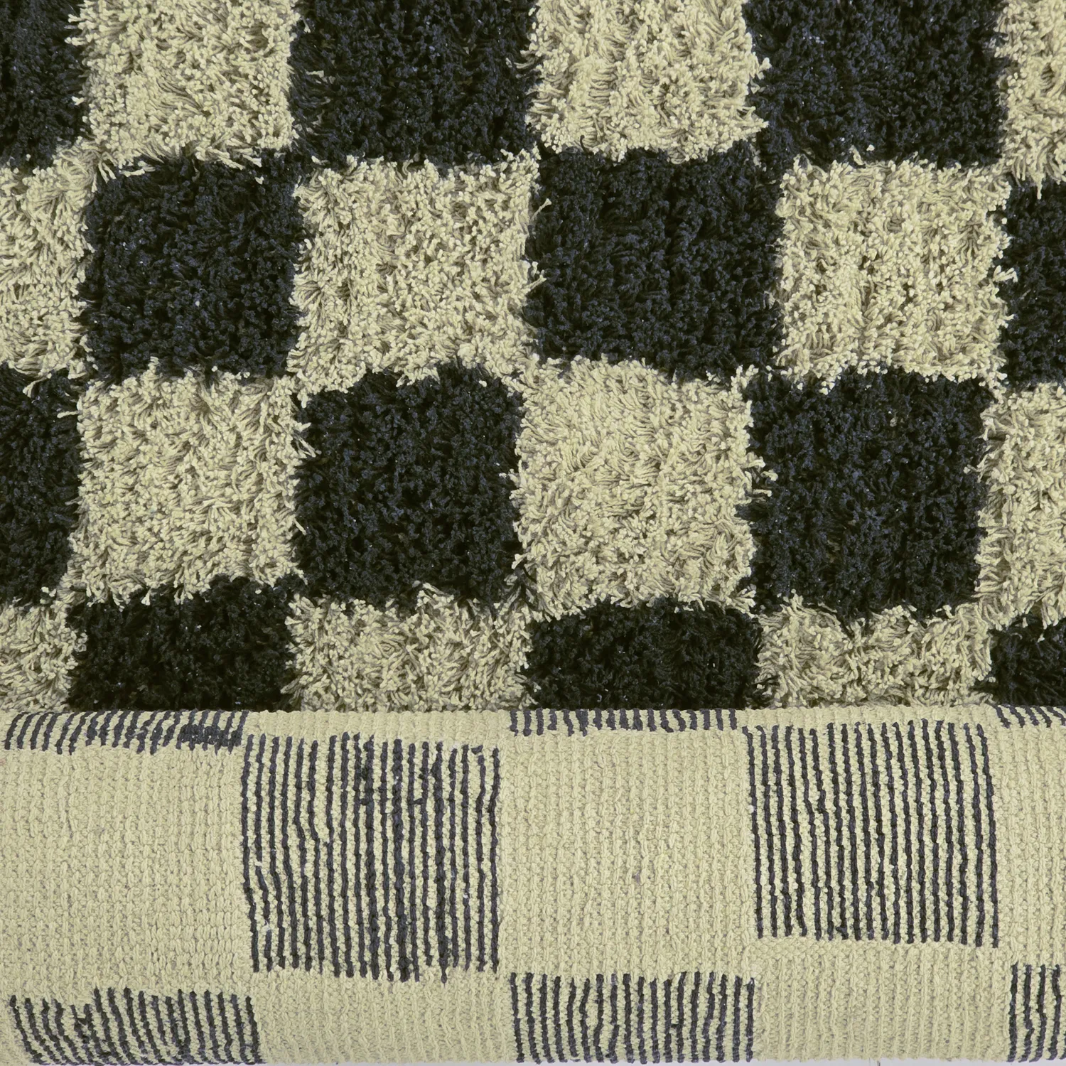 Koberce s chlupatým povrchem - Elsey Natural Cotton Shaggy (čierna/bežová)