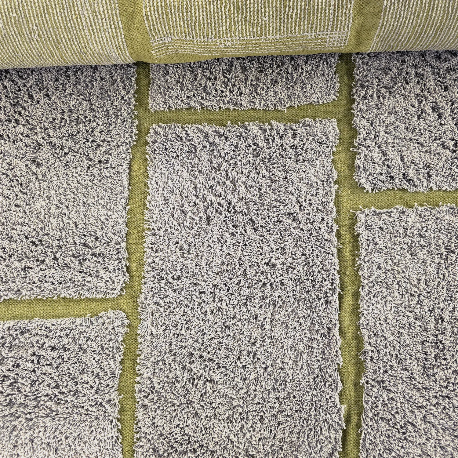 Koberce s dlhým vlasom - Lindley Natural Cotton Shaggy (sivá/zelená)