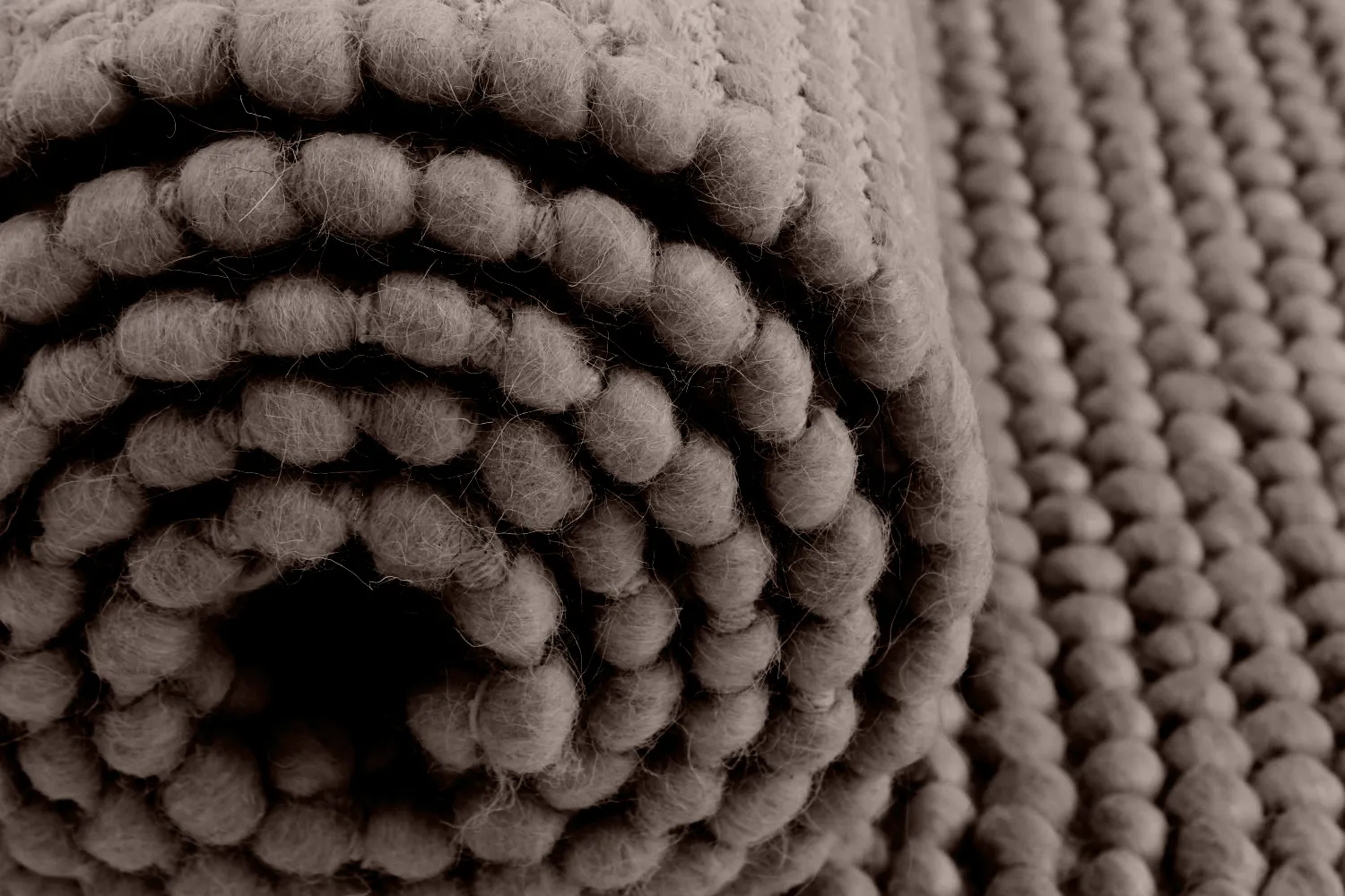 Vlnitý koberec - Avafors Wool Bubble (hnedá)