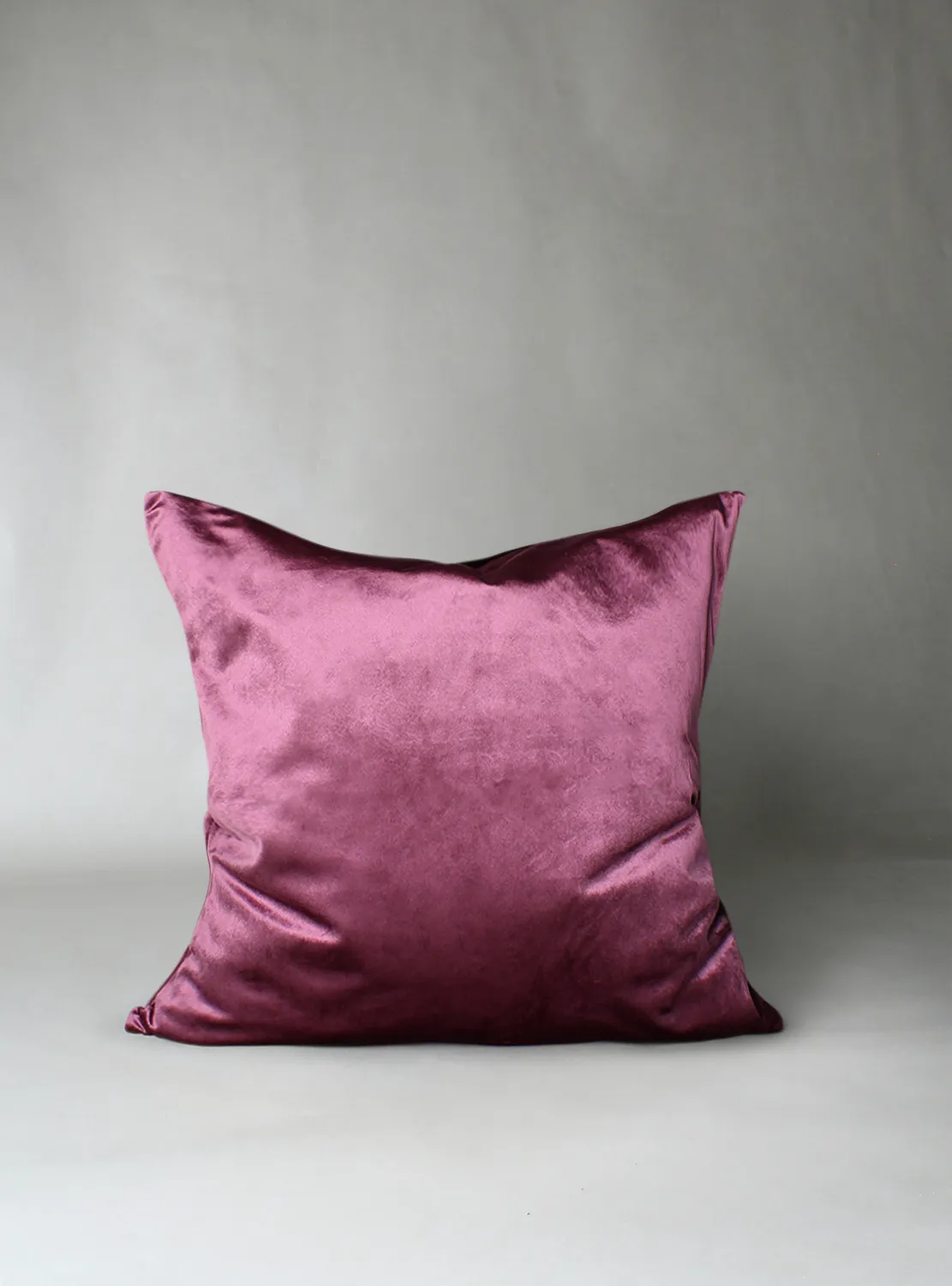 Povlak na vankúš Marlyn z velúru (fialová)