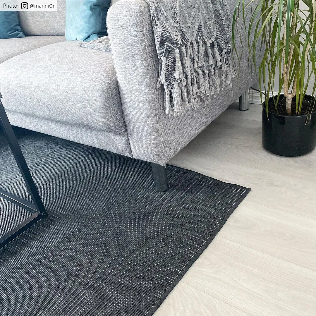 Koberec na interiér a exteriér - Monsanto (antracitový)