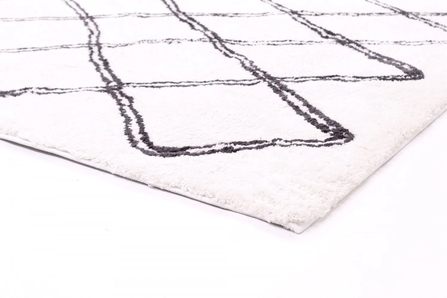 Husté koberce - Morocco (čierna/biela)