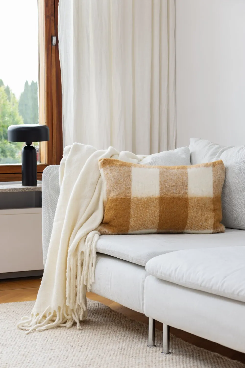 Puzdro na vankúš z vlnenej zmesi - Phoebe (žltá)