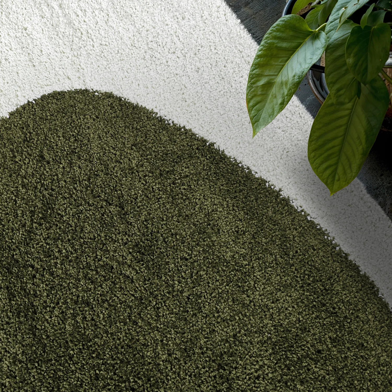 Koberce s vlasom - Sanghar (biela/oranžová/zelená)