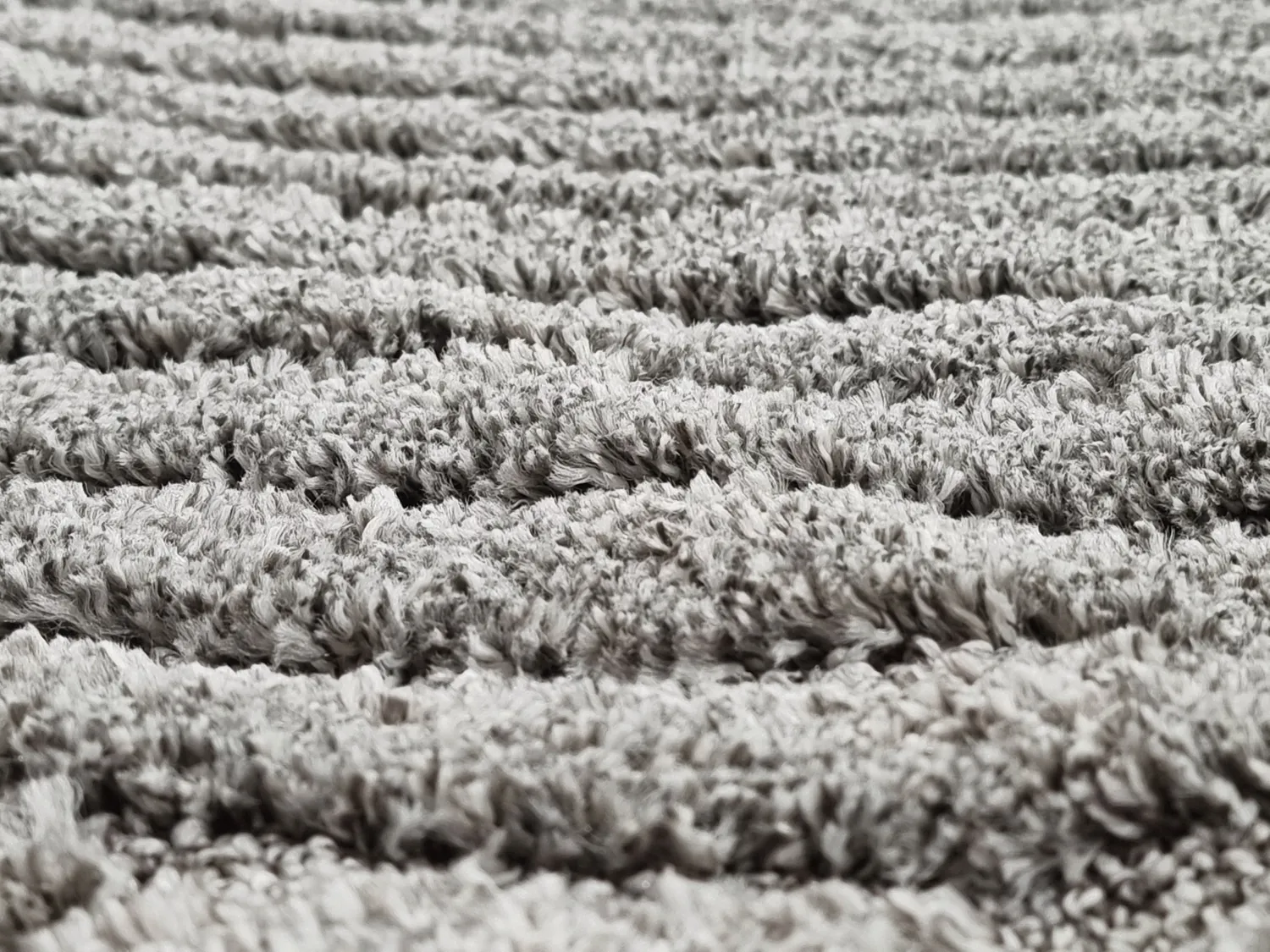 Koberce s dlhým vlasom - Wendy (šedá)