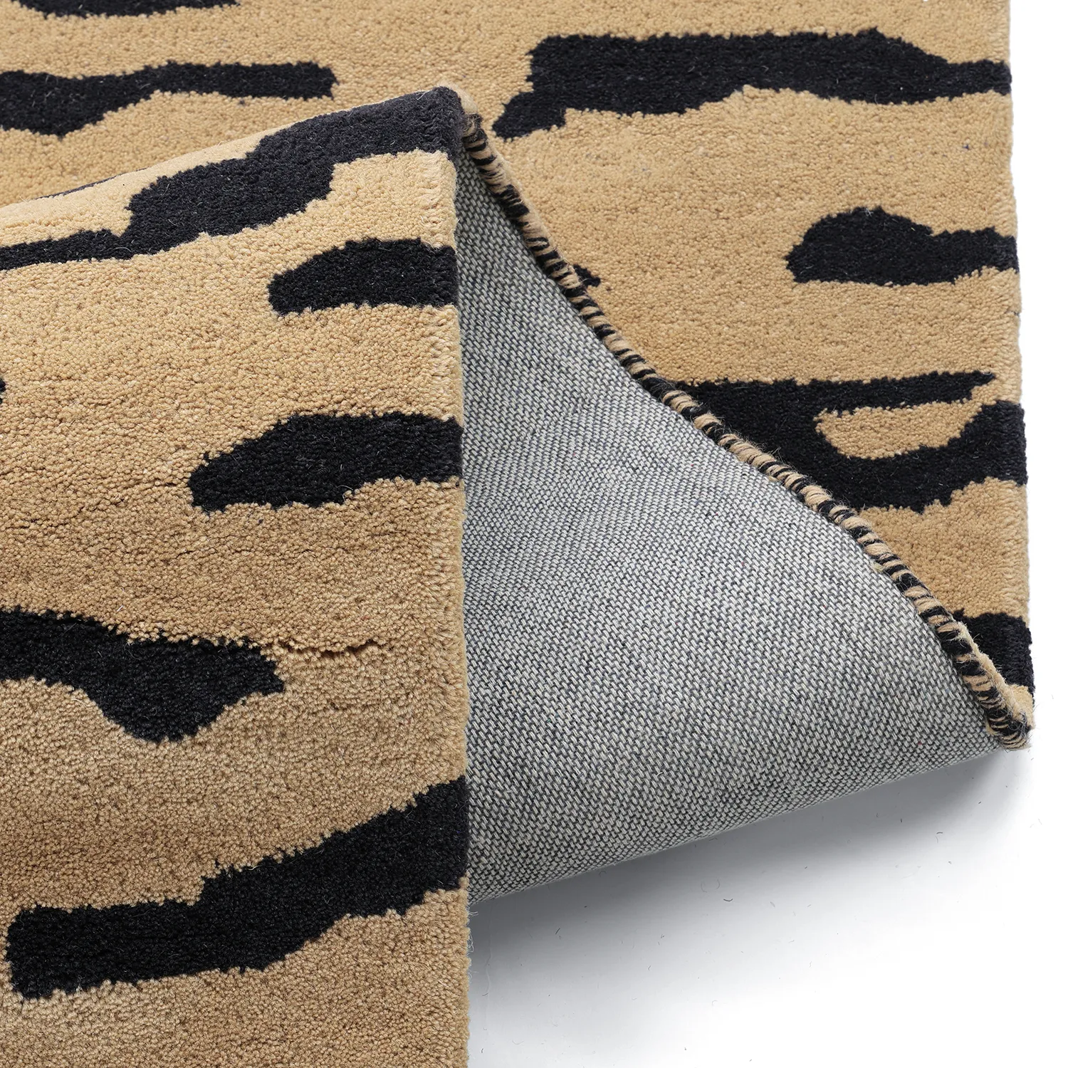 Koberec s dlhým vlasom - Zebra Tufted Wool Premium (béžová/čierna)