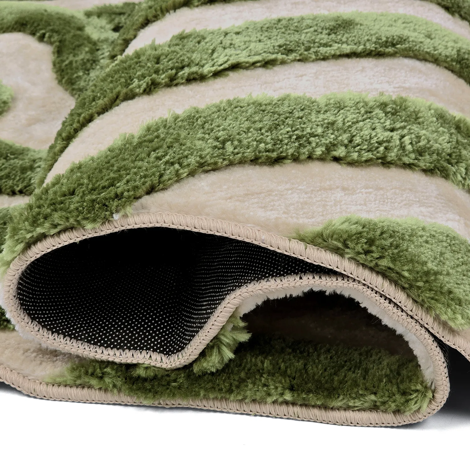 Koberce s dlhým vlasom - Akaba (krémová/zelená)