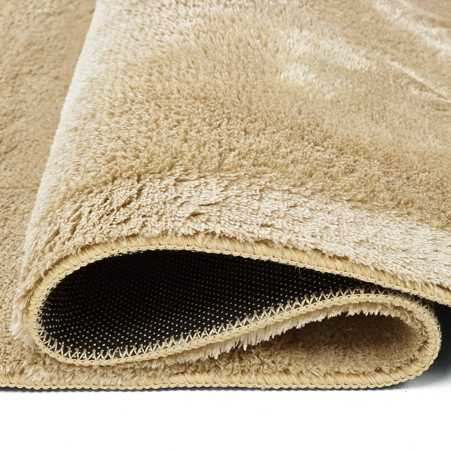 Koberce s dlhým vlasom - Aranga Super Soft Fur (tmavohnedá)