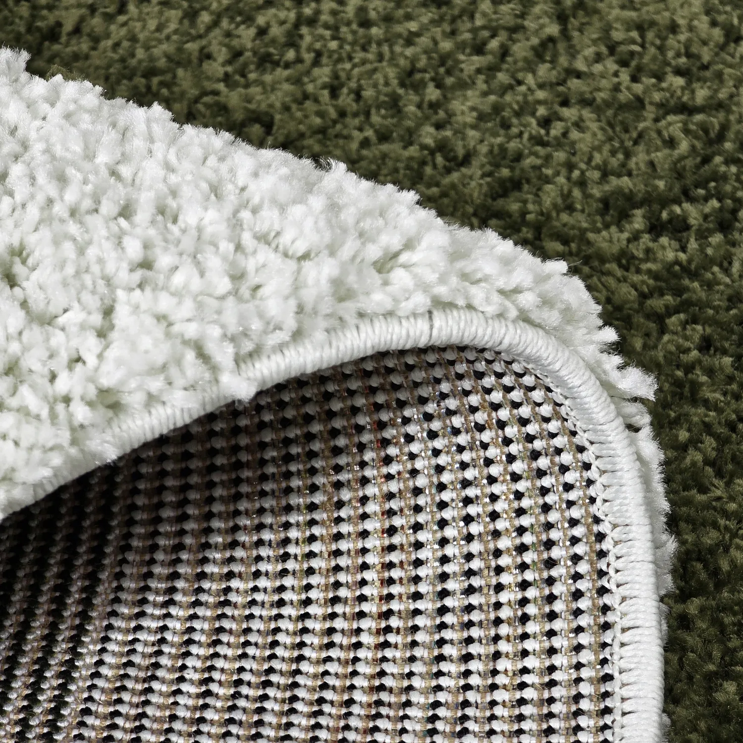 Koberce s dlhým vlasom - Conques (zelená/biela)