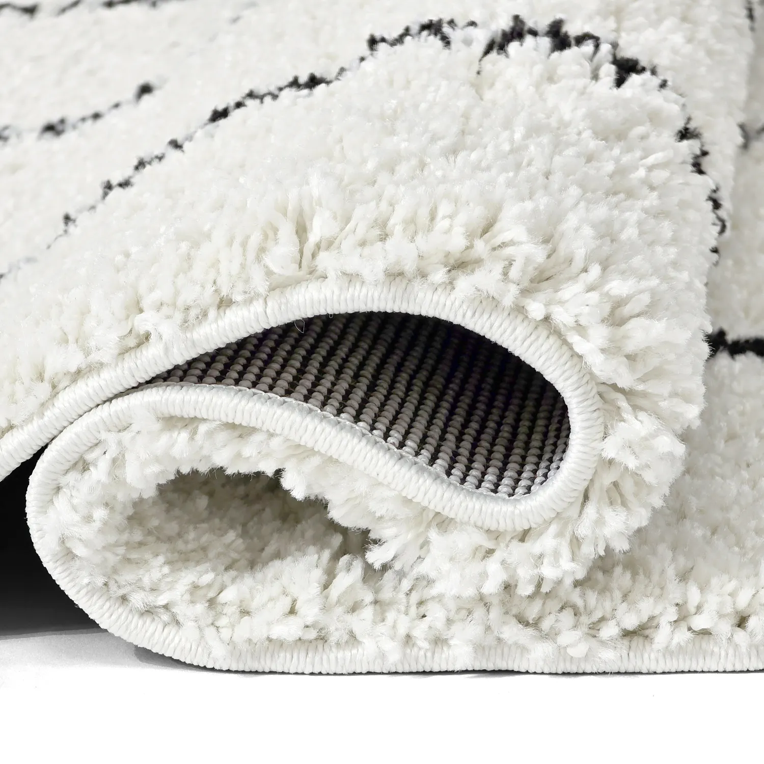 Koberce s dlhým vlasom - Eze (biela/čierna)