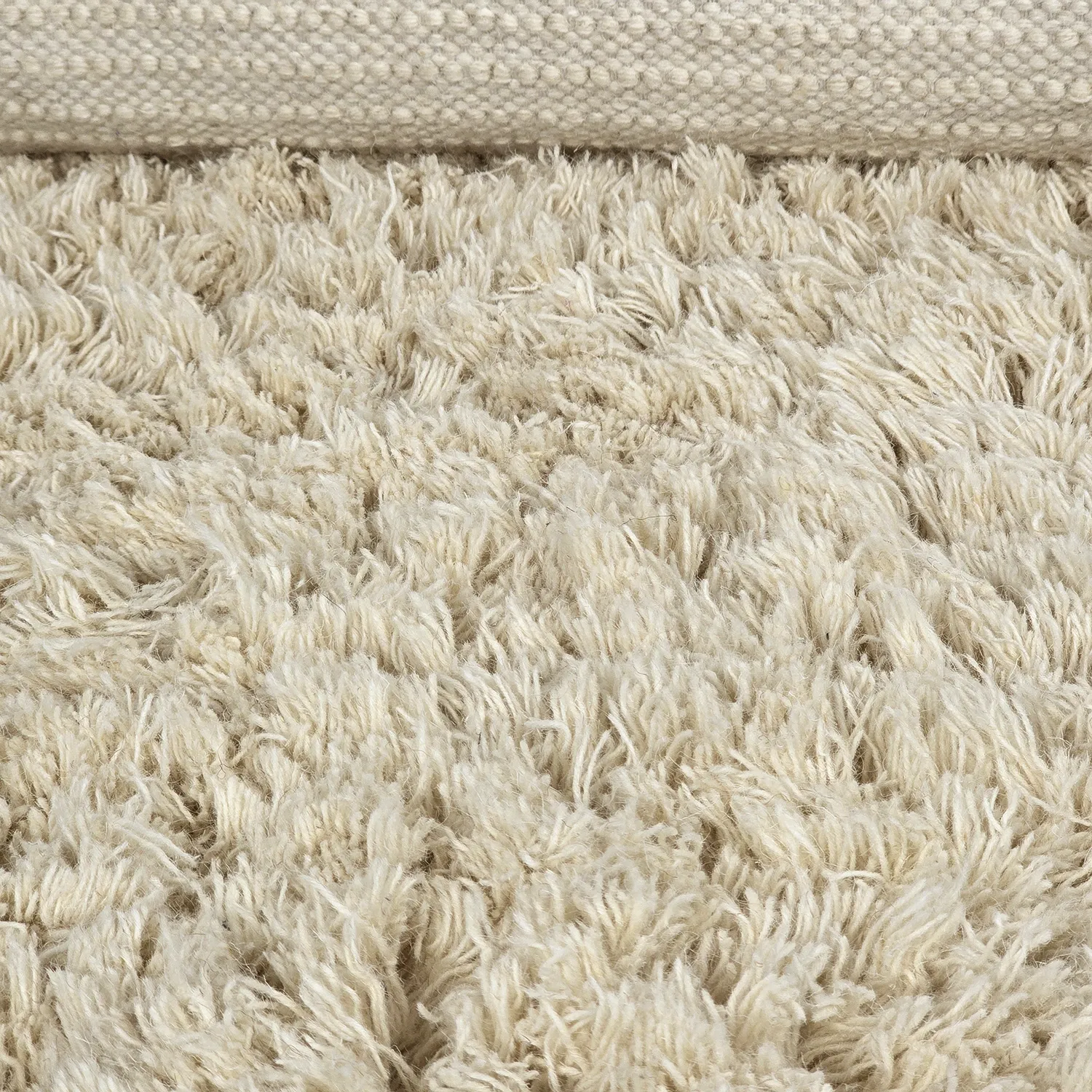 Koberce s dlhým vlasom - Fassale Hand Woven Wool Shaggy (krémový)