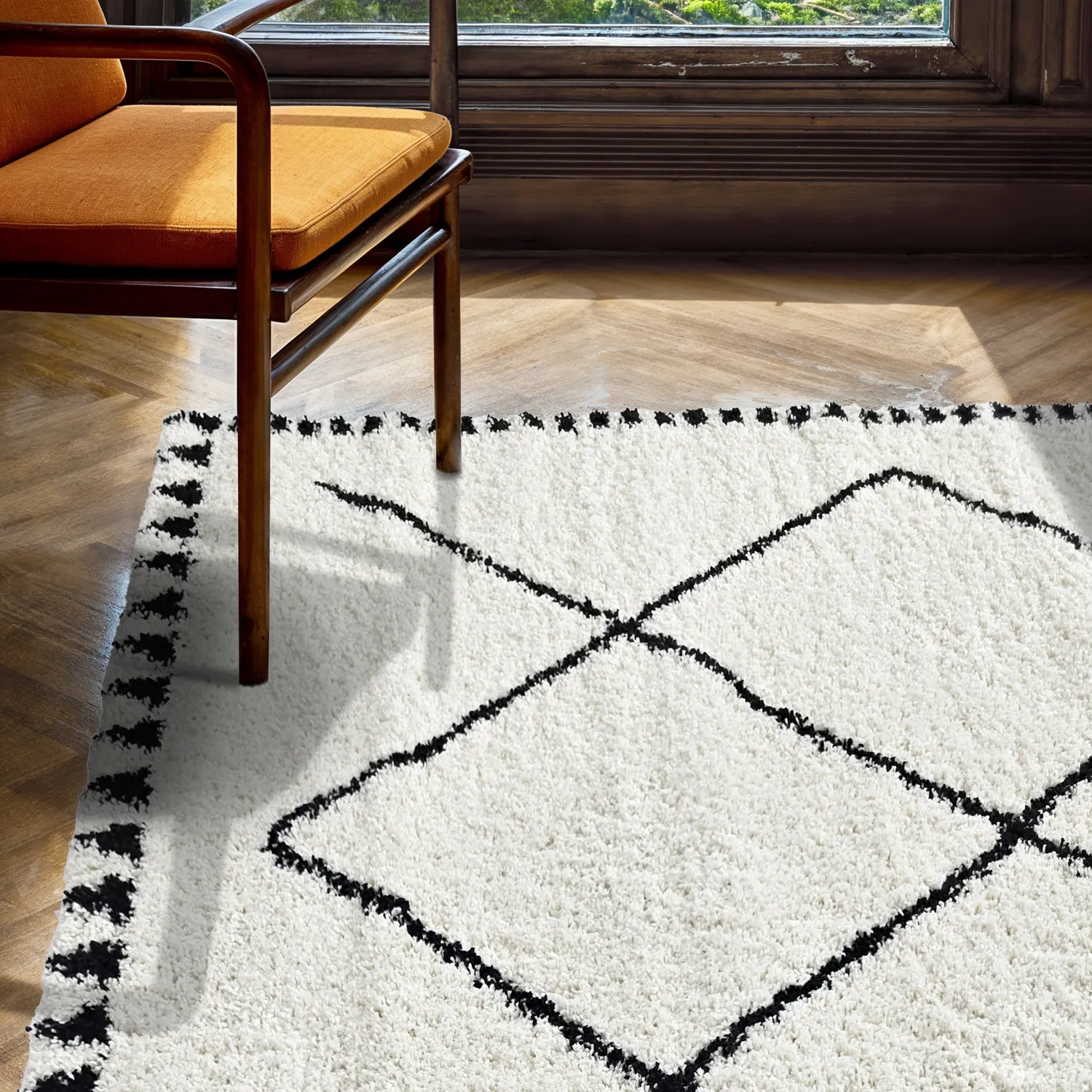 Koberce s vlasom - Tiznit (biela/čierna)