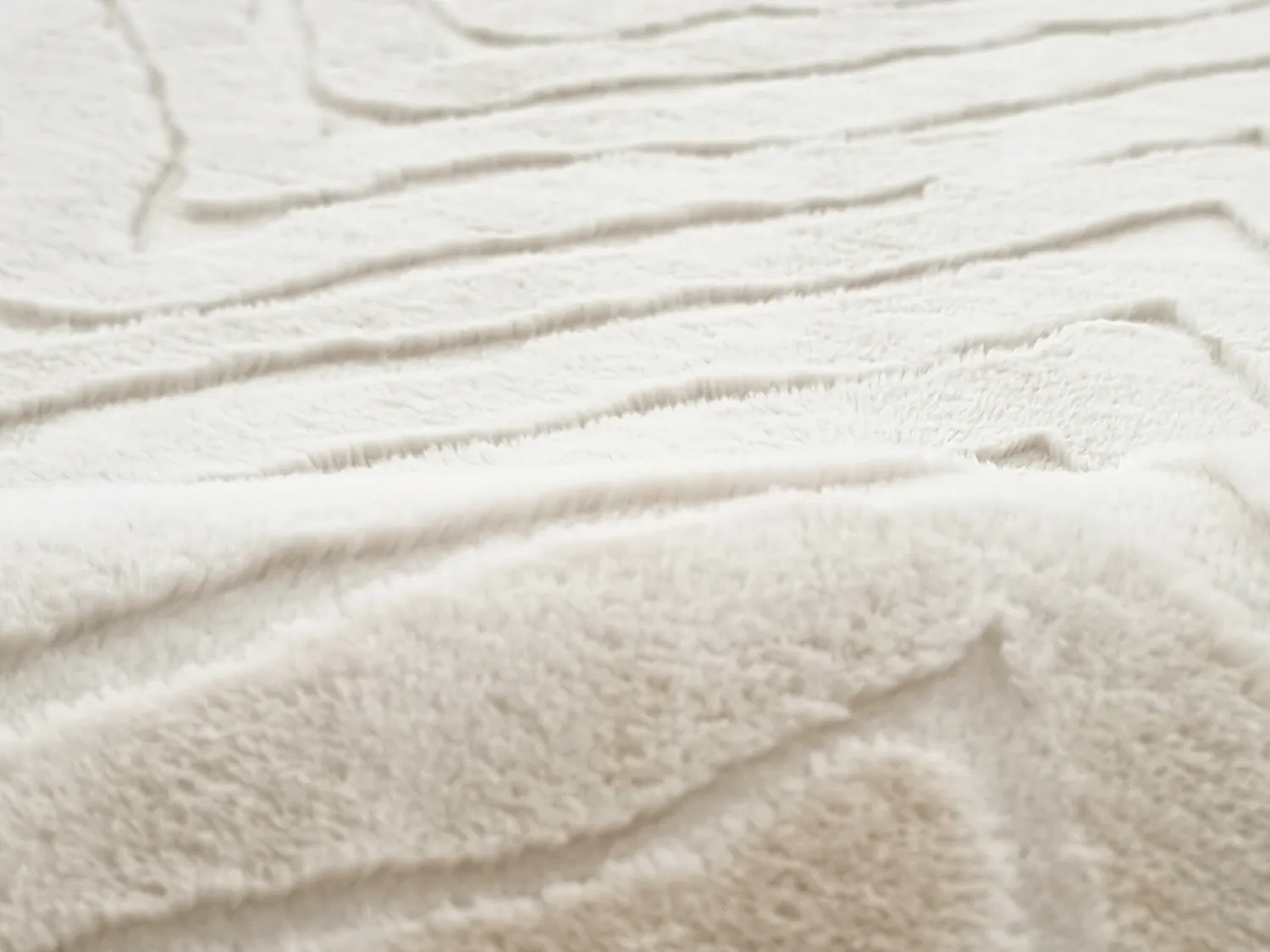 Koberce s dlhým vlasom - Wren (offwhite)