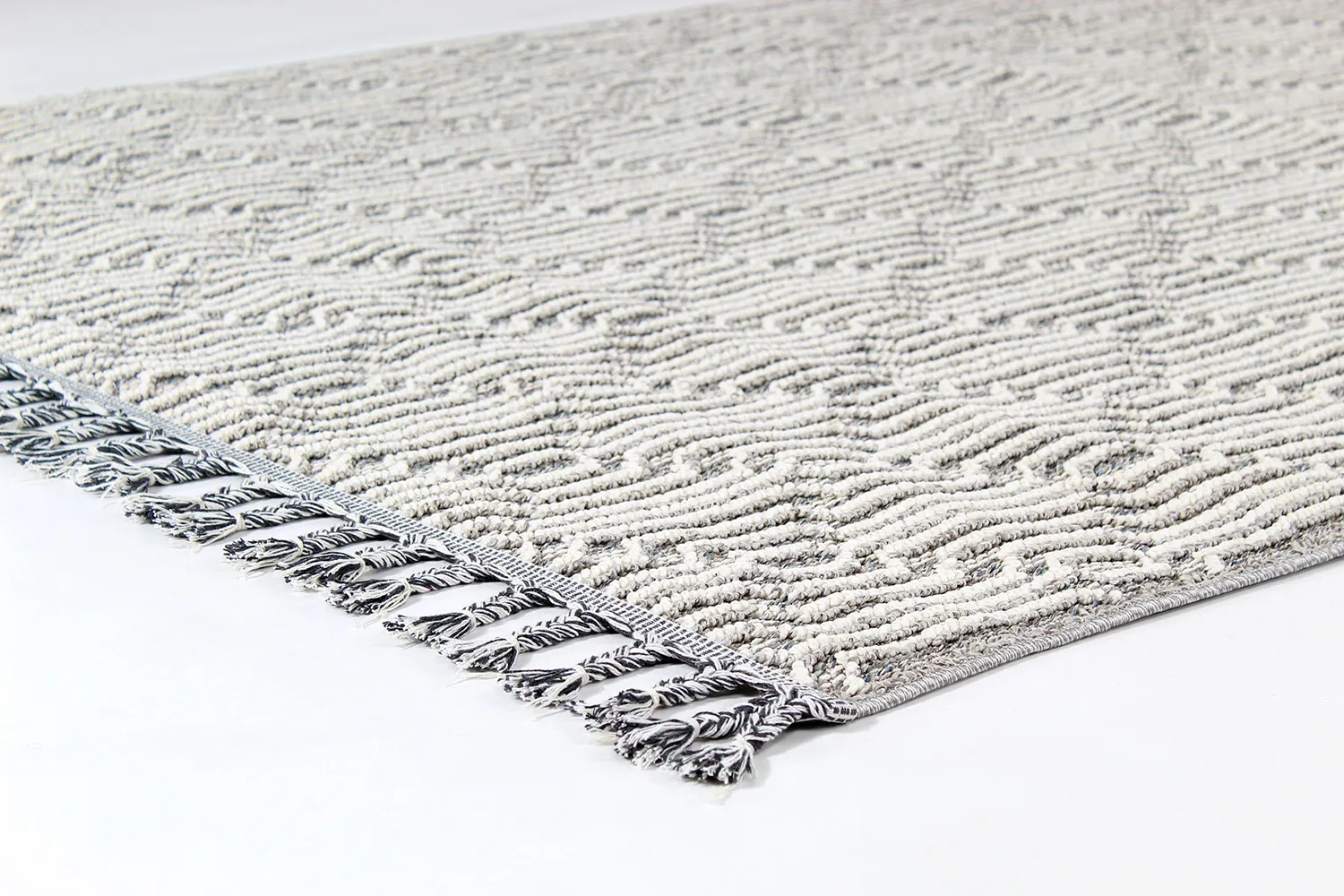 Shaggy - Interiér/exteriér Jordan (šedý)