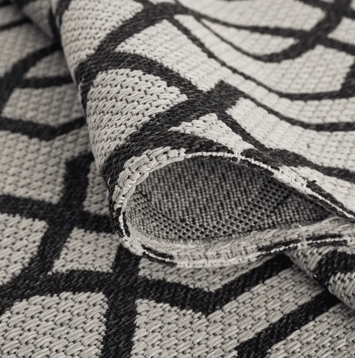 Bavlnený koberec - Orsa (svetlo šedá/čierna)