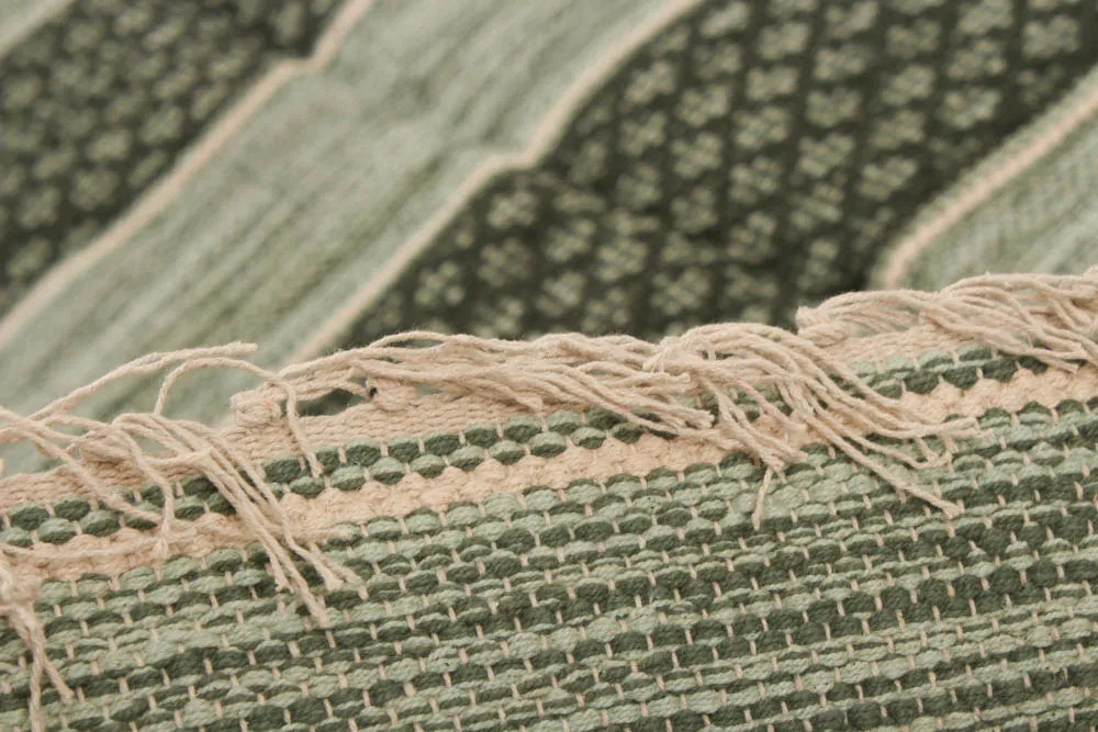 Koberec z kusov - Visby (zelený)