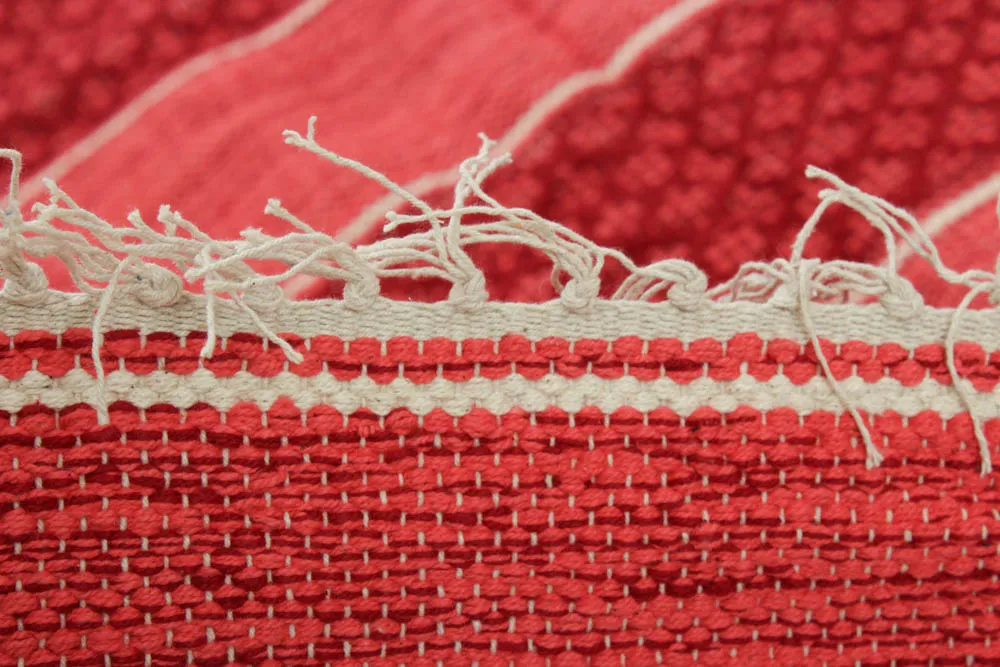 Koberec z kusov - Visby (červený)