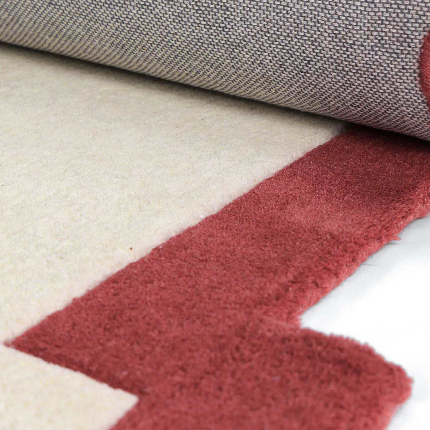 Vlnený koberec - Agra Hand Tufted Wool Premium (krémová/červená)