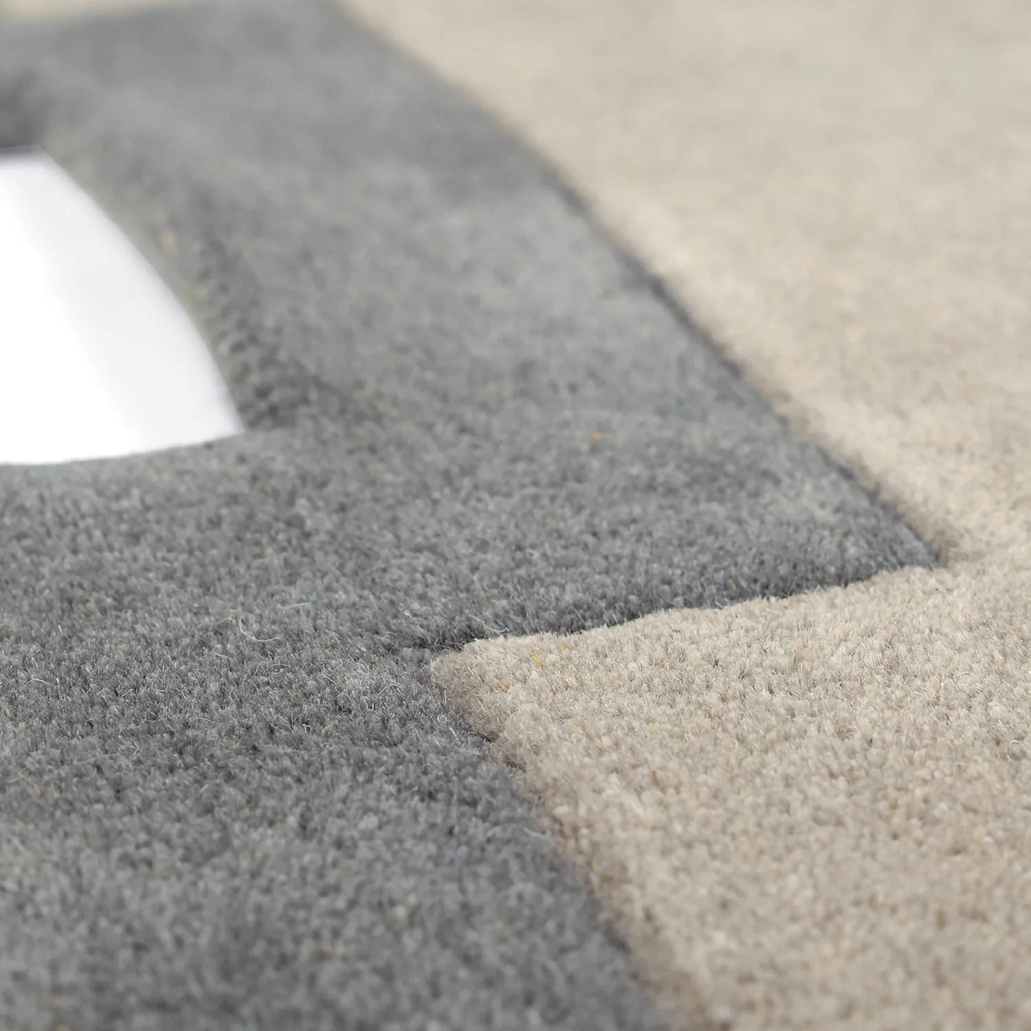 Vlnený koberec - Agra Hand Tufted Wool Premium (sivá)