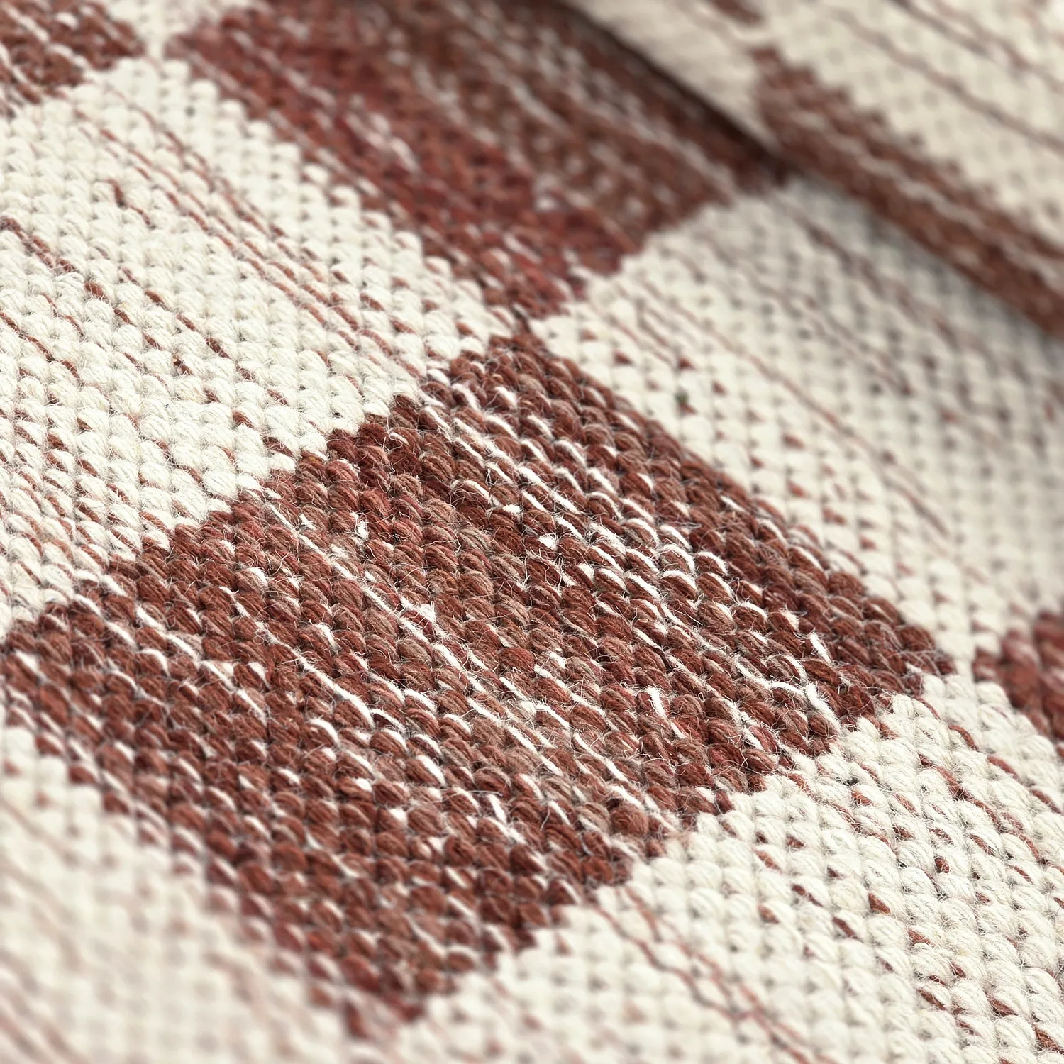 Ullmatta - Dundee (röd/vit)