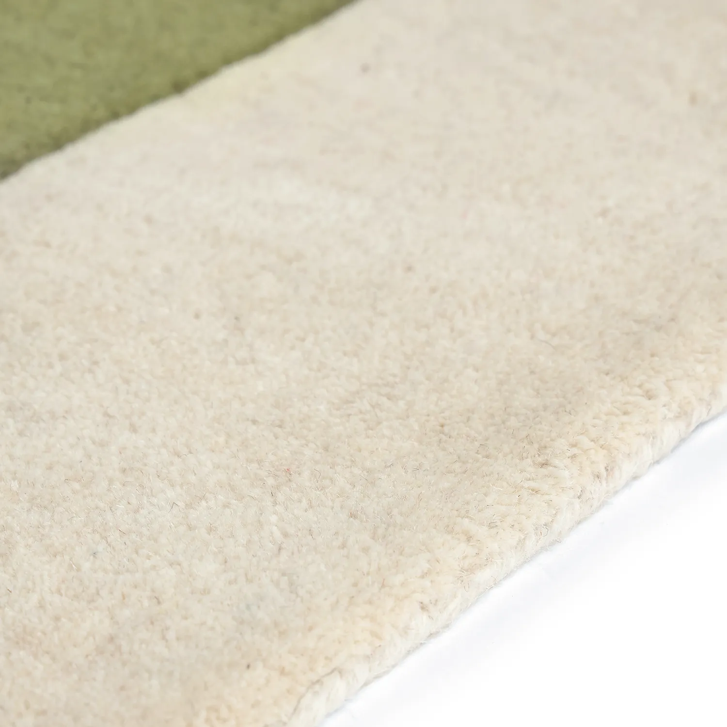 Vlnený koberec - Puri Hand Tufted Wool Premium (zelená/krémová)
