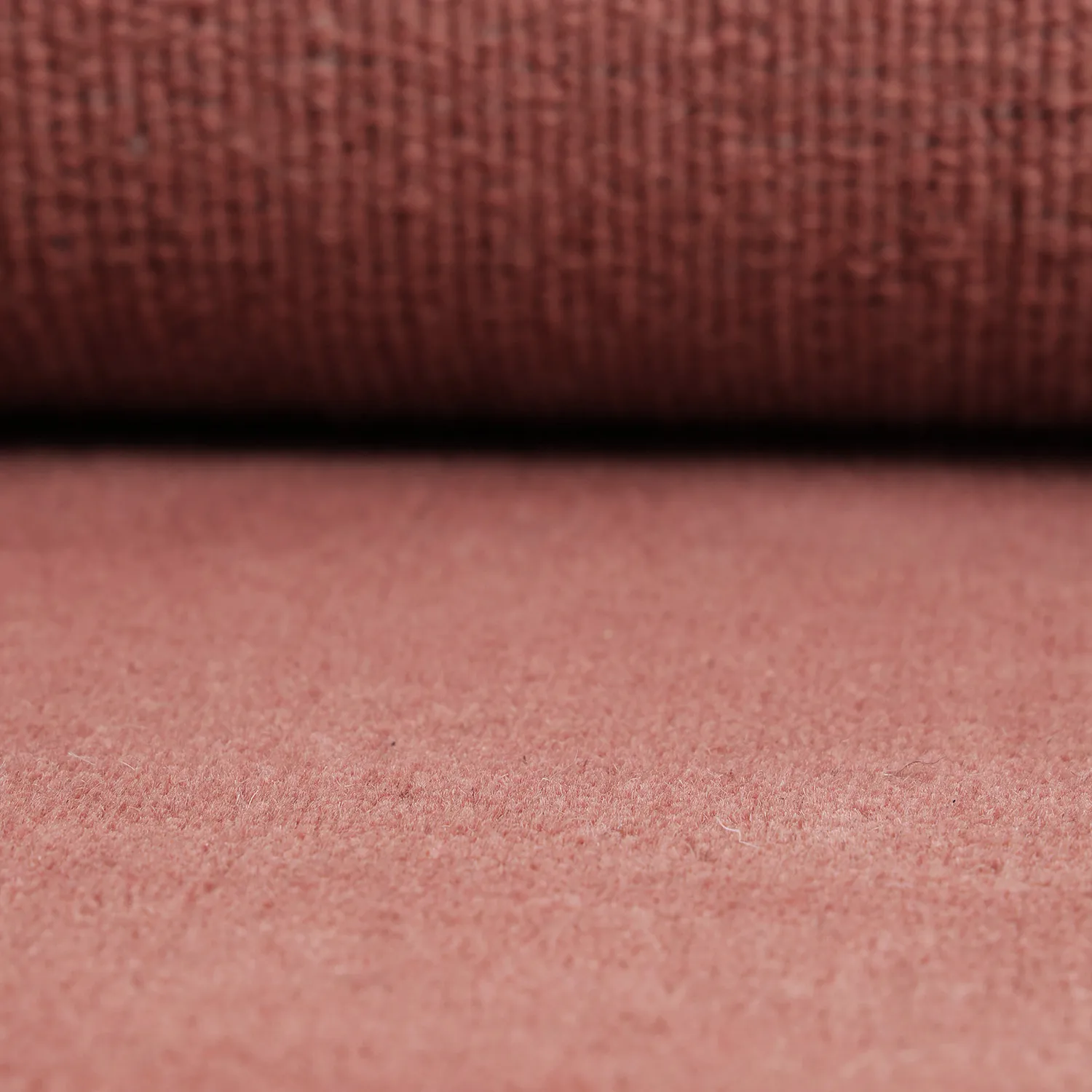 Vlnený koberec - Rozel Handloom Wool Premium (tlmená červená)