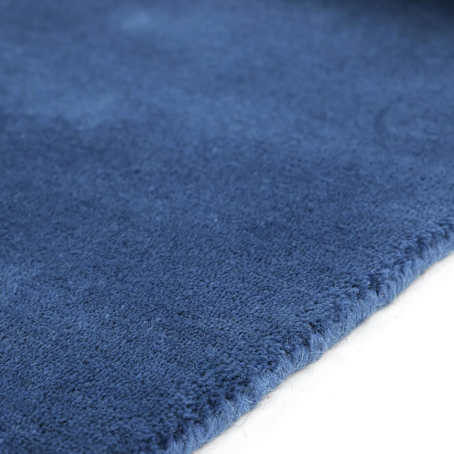 Vlnený koberec - Rozel Handloom Wool Premium (námorníctvo)