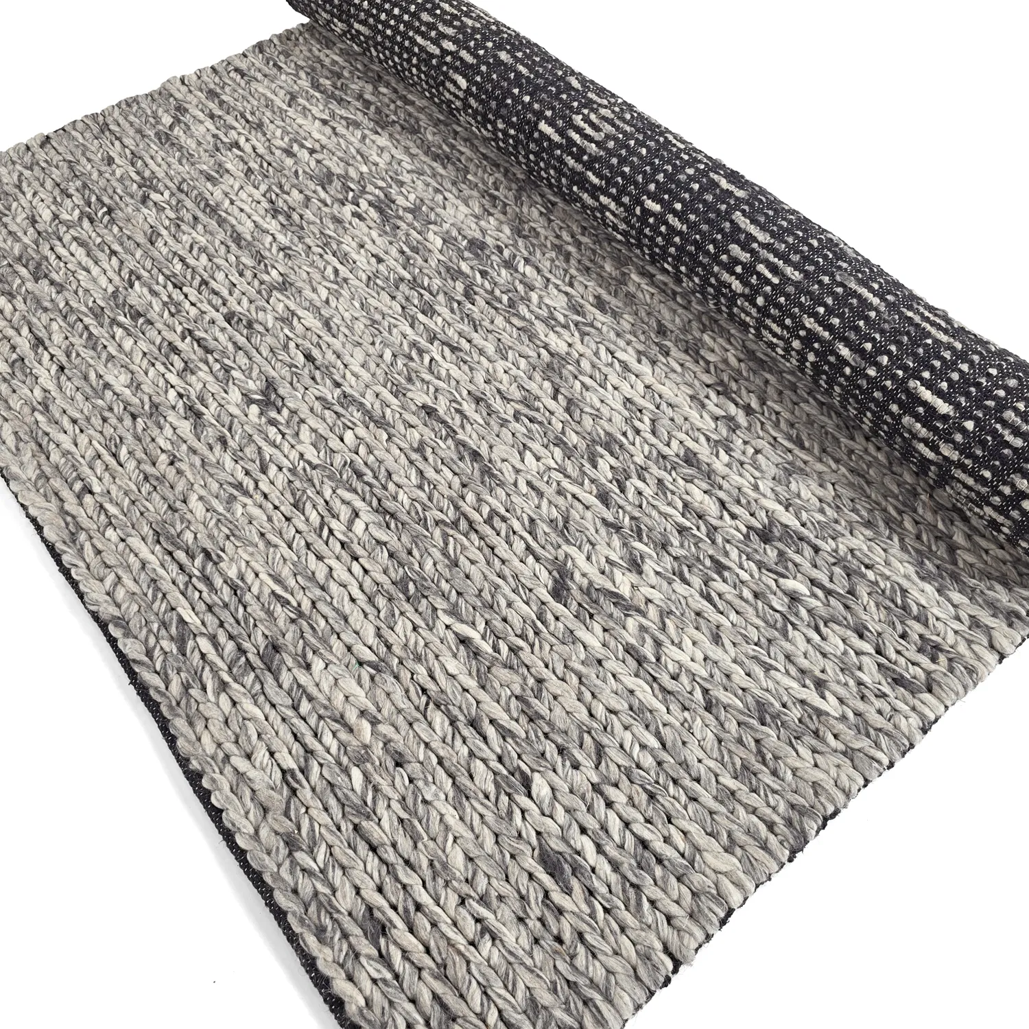 Vlnený koberec - Talvia Braided Wool (tmavošedý)