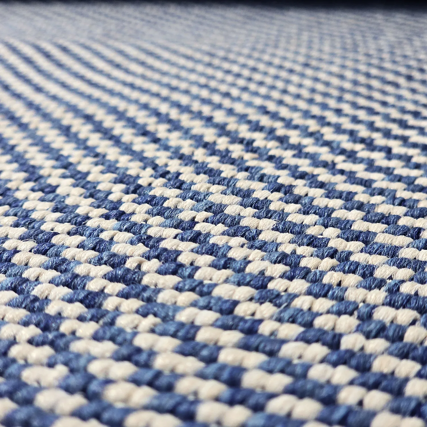 Koberec na vnútorné a vonkajšie použitie - Mason (modrý)