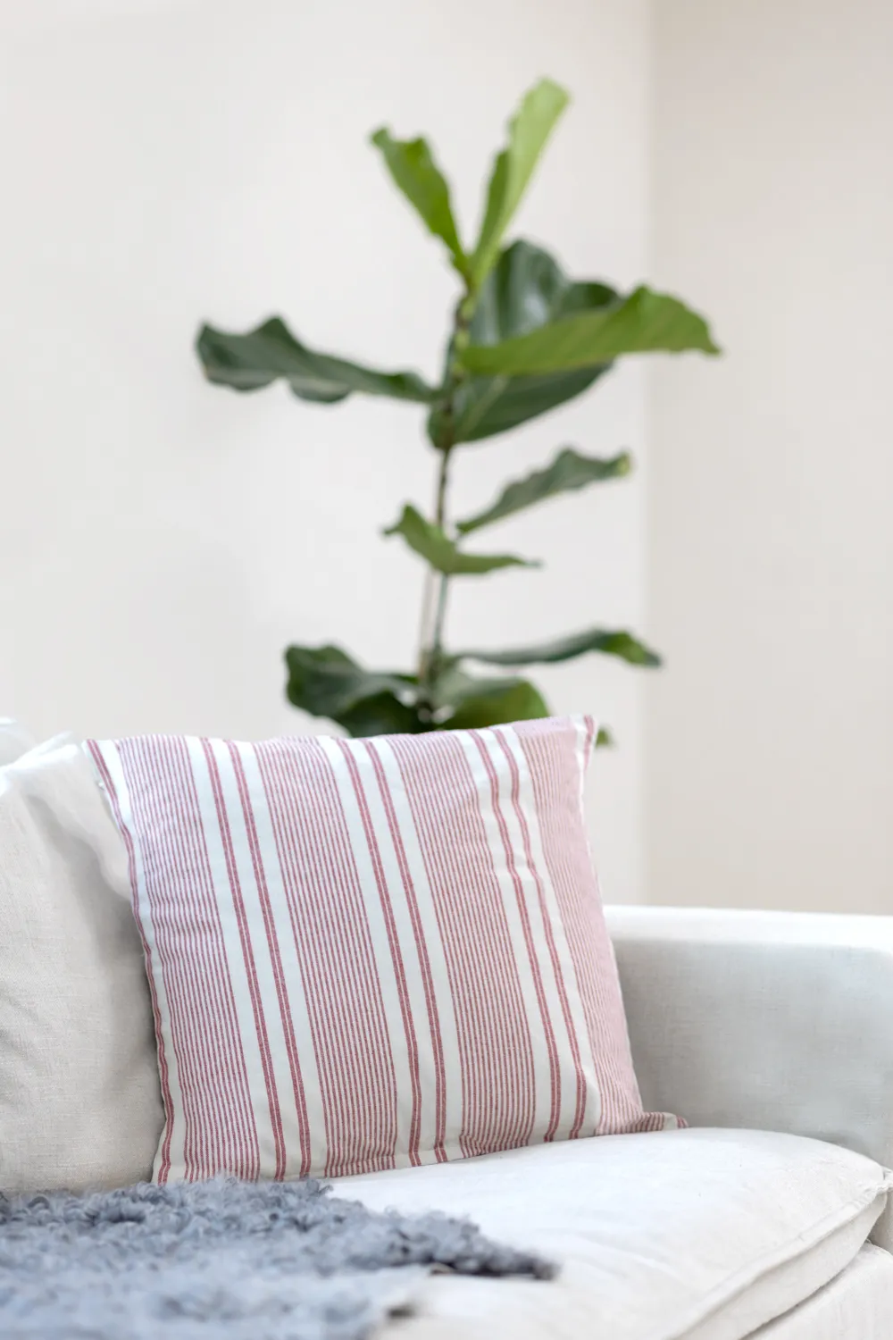 Puzdro na vankúš - Valerie (červené)