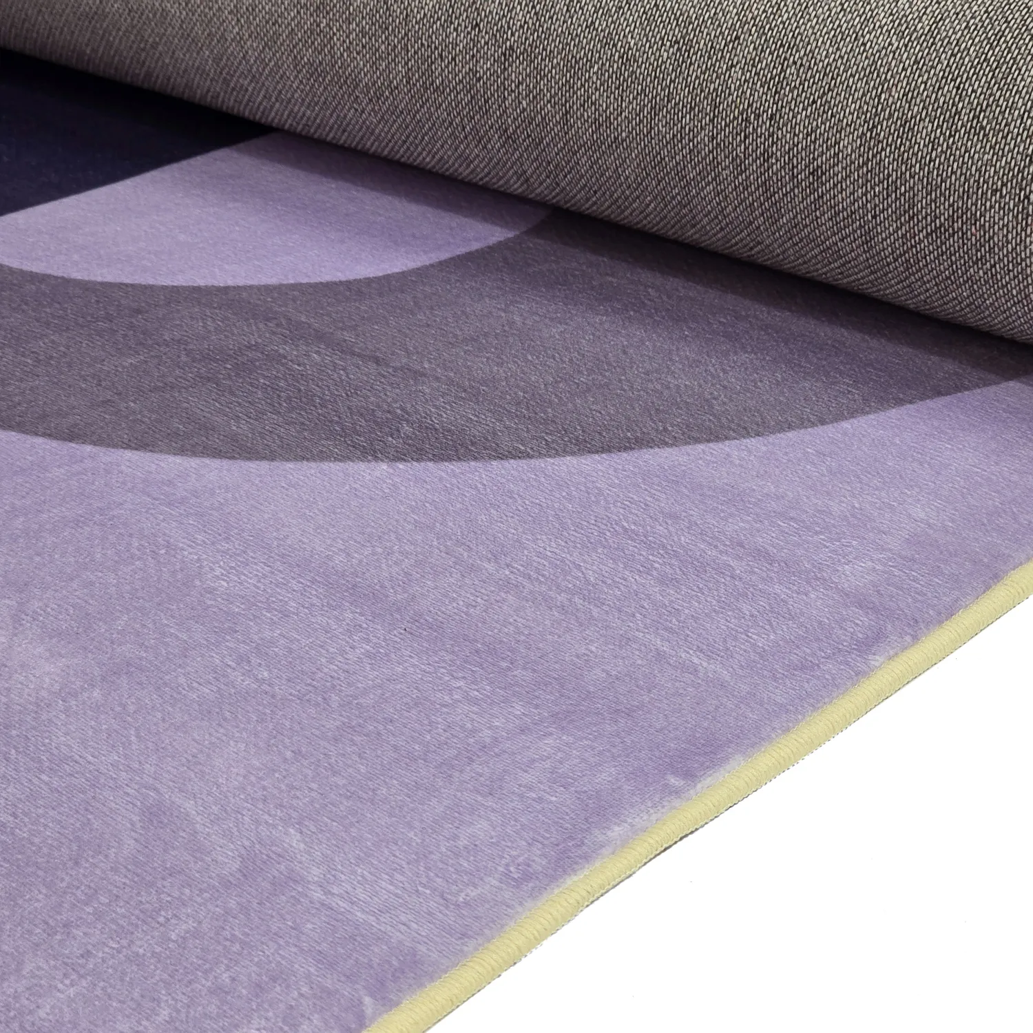 Koberec Wilton - Nysa (fialový/multi)