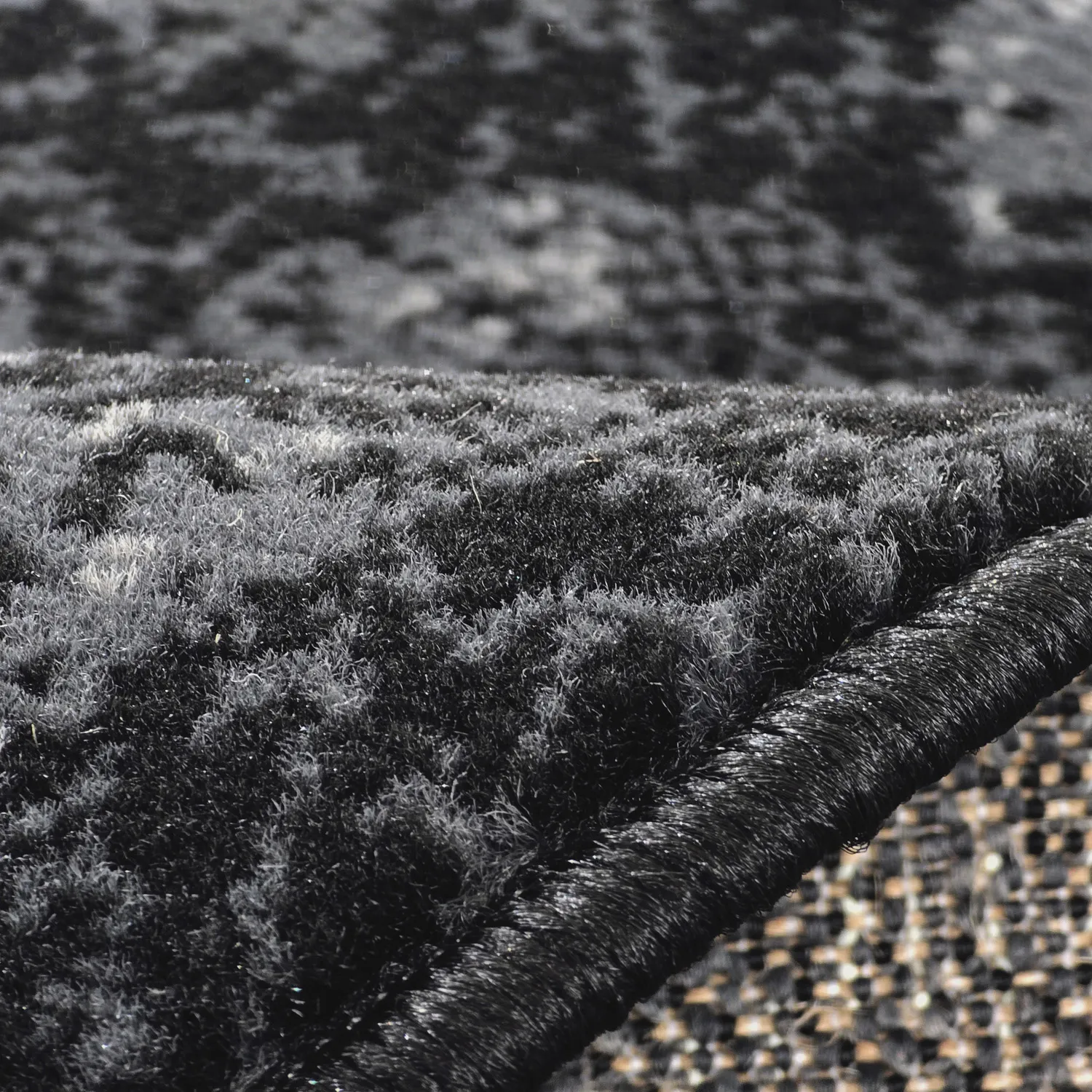 Okrúhly koberec - Peking Majestic (čierna)