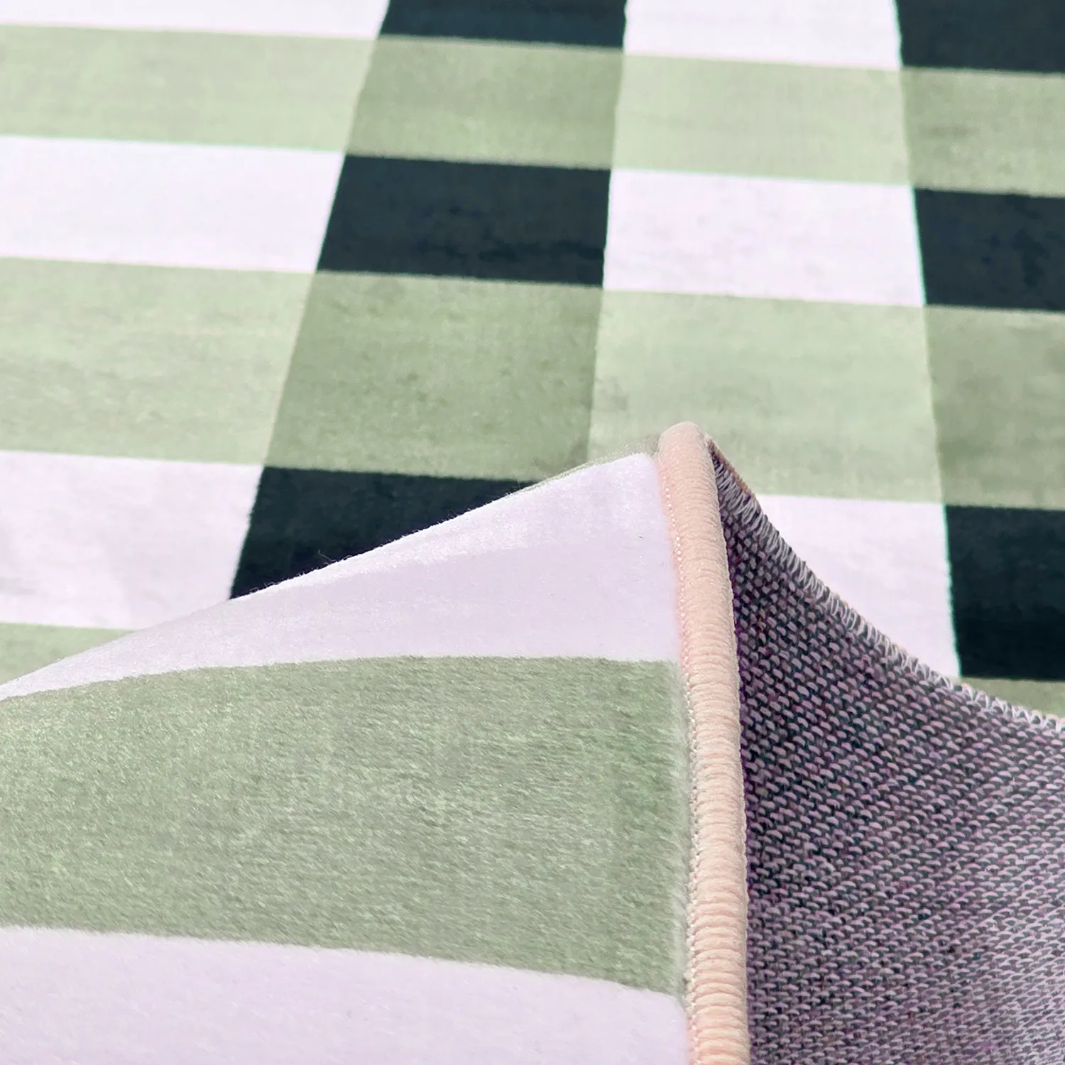 Koberec Wilton - Sedona (zelený/multi)