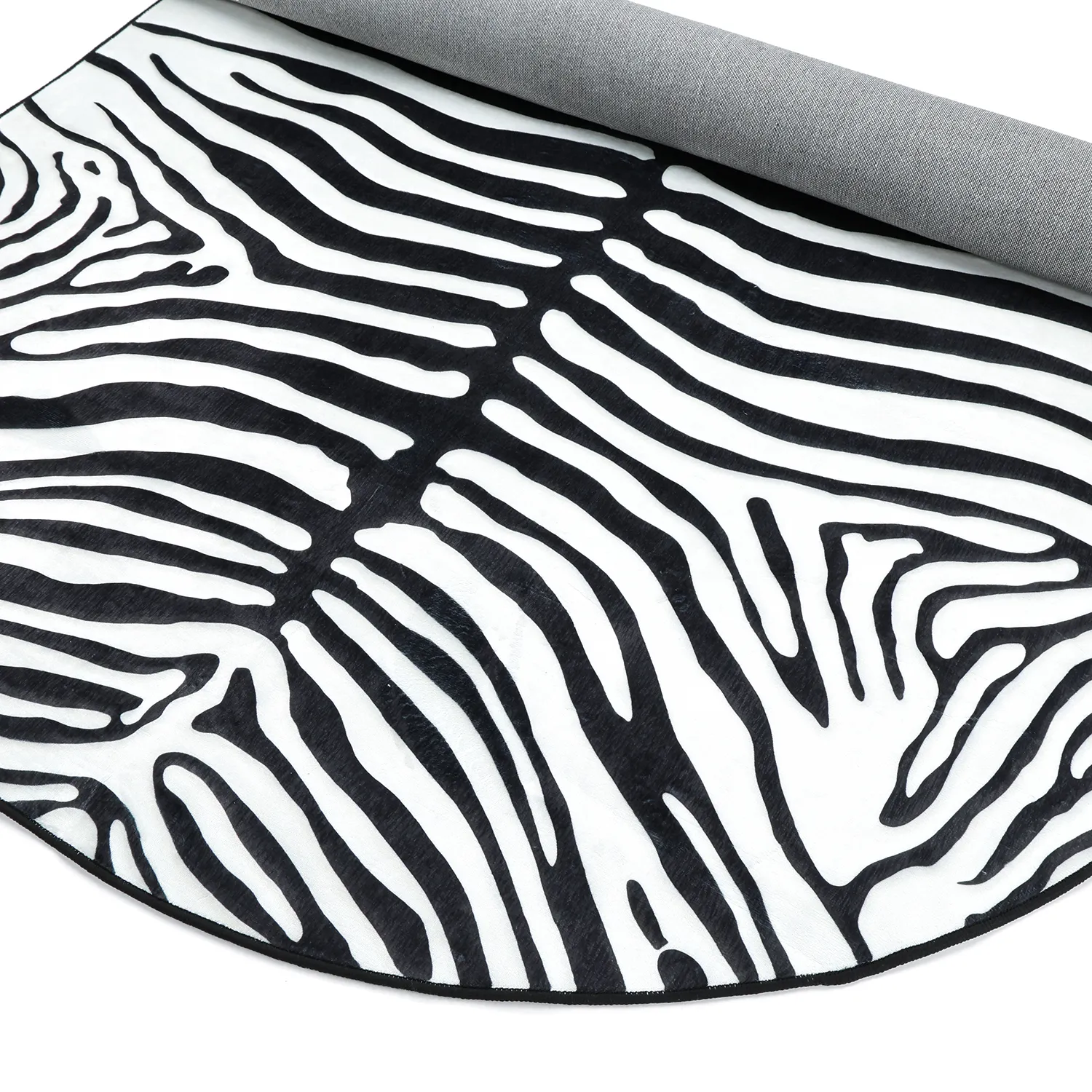 Polooválny koberec Wilton - Zebra (čierna/biela)