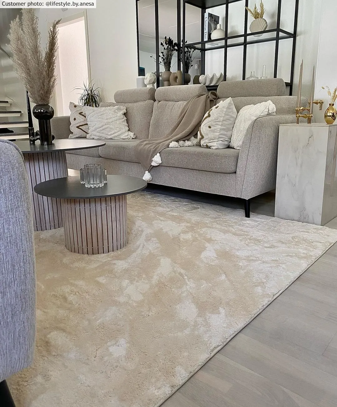 Koberce s dlhým vlasom - Aranga Super Soft Fur (béžová)