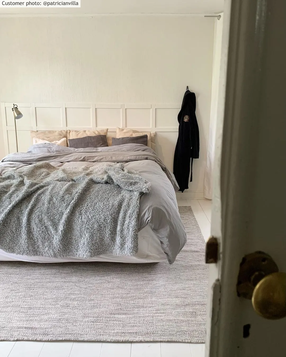 Vlnený koberec - Dhurry (šedý)